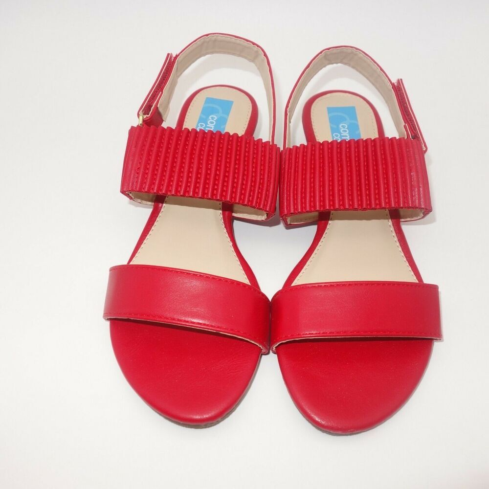 New in Box Comfort Corner Red Sandals Low Heel Women's 7M